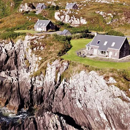 Ryan's Seaside Escape - Entire House On The Ocean Semesterbostad Caherdaniel